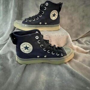 High Top blue Converse